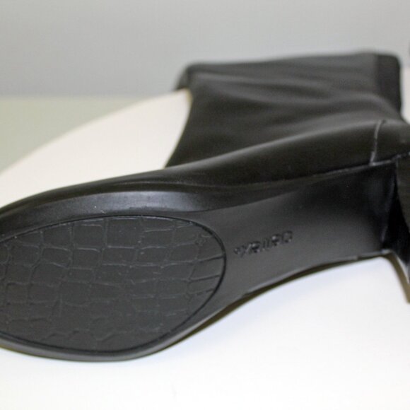 Aetrex High Heel Black Leather Boots, Size 7.5W - Picture 10 of 11